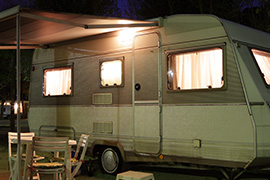 Husvagn på campingplats