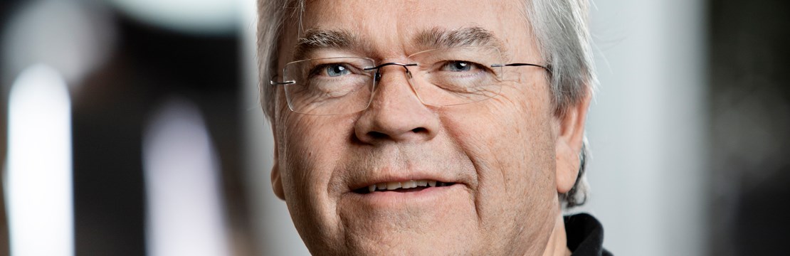 Porträtt av Tomas Ekman.
