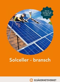 Omslagsbild med en solcellsmontör på ett tak.