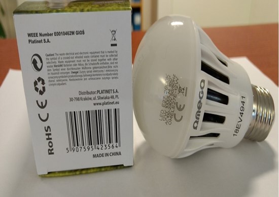 Märkning på lampa och förpackning