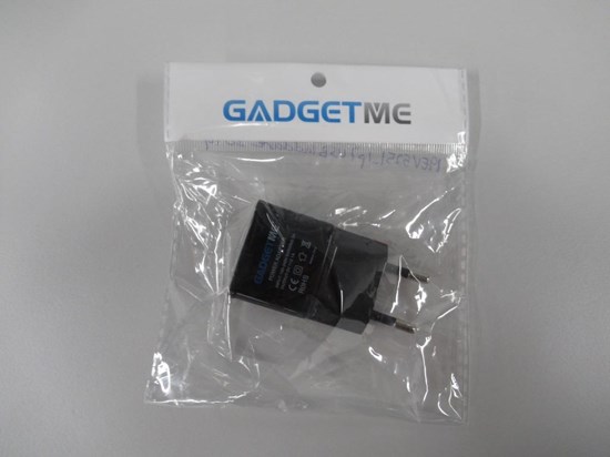 USB-laddare i plastpåse