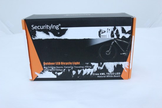 Förpackningen till cykelbelysningen SecurityIng X5